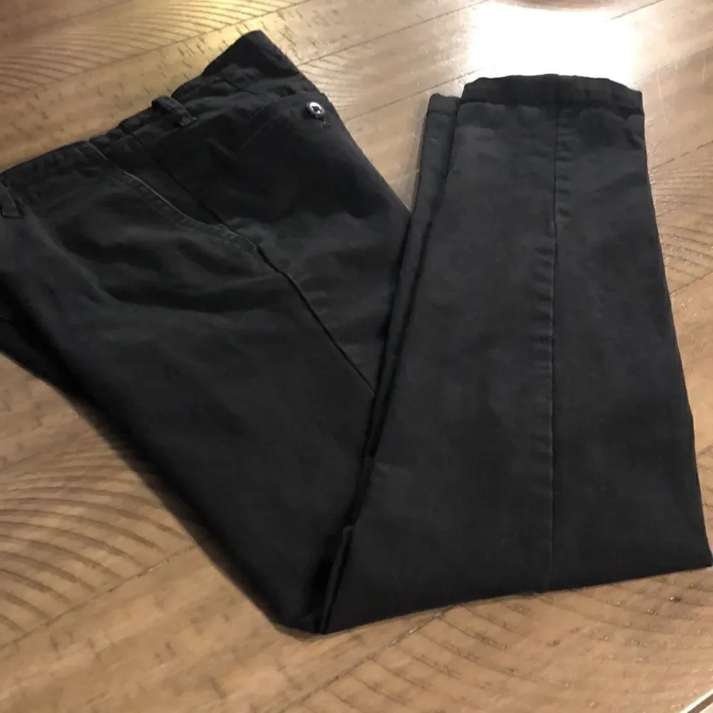 Urban Outfitters’ Cotton Straight Leg Flat Front Khakis 30” Waist 29 1/2” inseam
